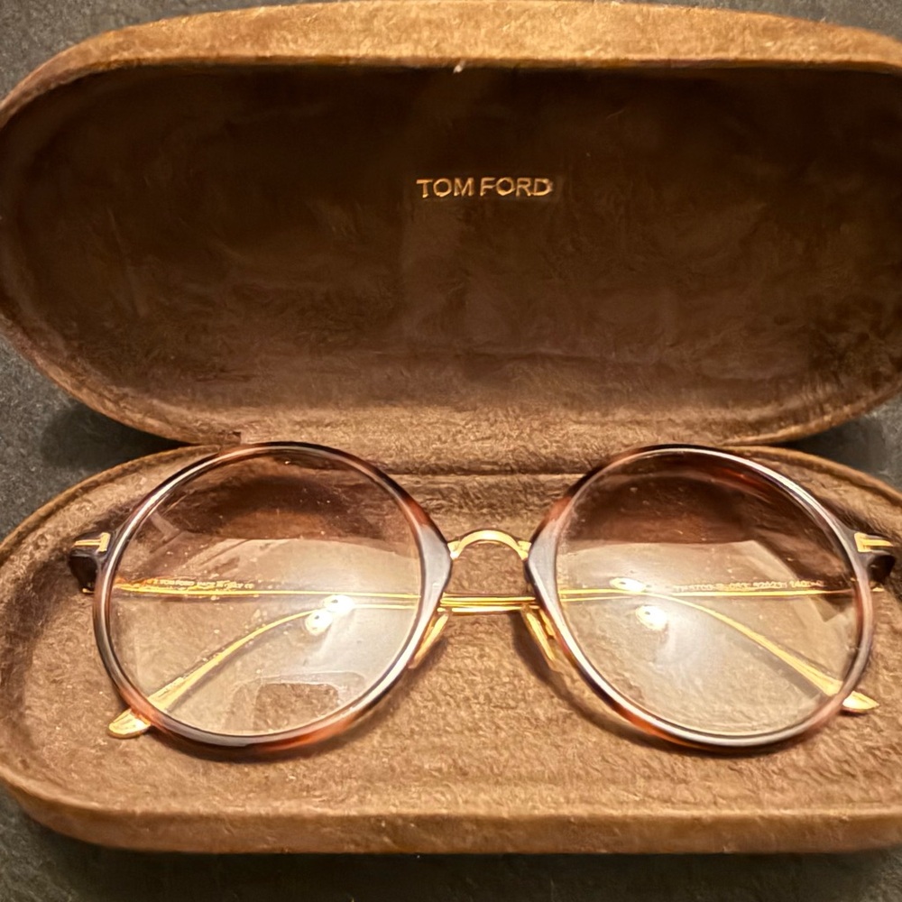 Tom Ford Round Eyewear with Gold Detail